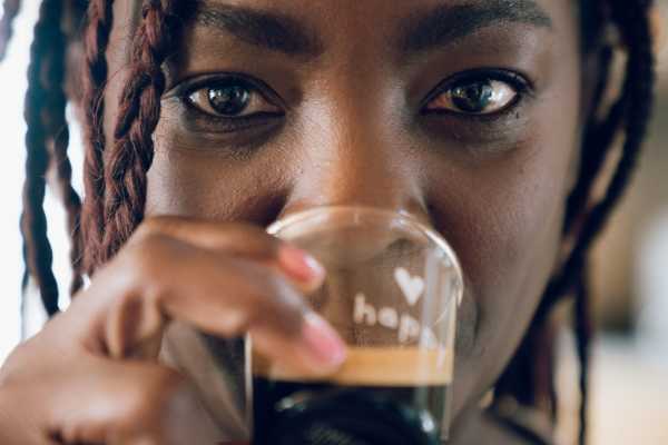Zestaw 100 saszetek E.S.E. kawy SOLO Caffè Monorigine Uganda do ekspresów Polti